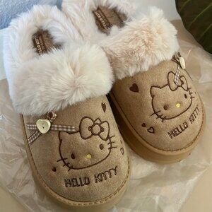 brand new hello kitty slippers